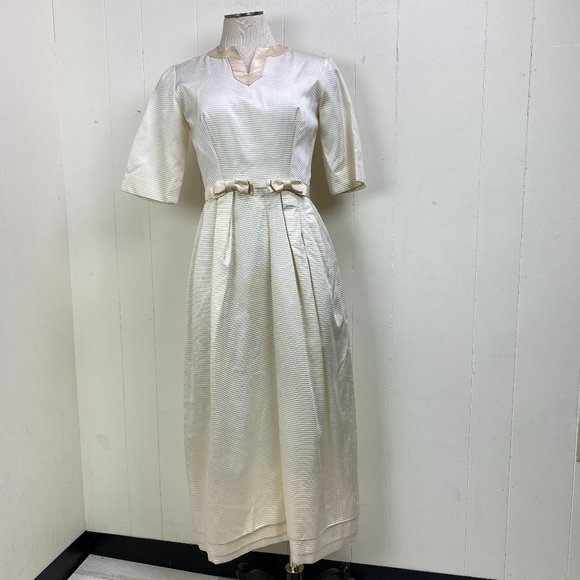 Vintage Dresses & Skirts - Vintage Ivory Ribbon Bow & Trim Wedding Dress